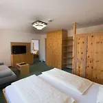 Nockalm Hotell