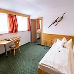Hotell Nockalm 3*