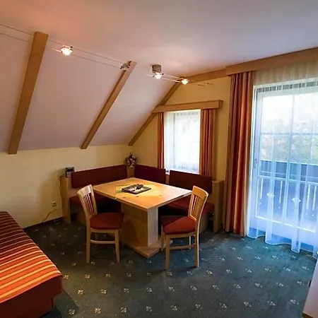 Hotel Nockalm 3*